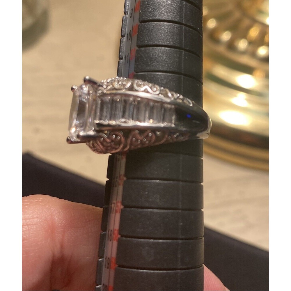 ❌sold❌KAY JEWELERS zirconia ACCENT STERLING SILVER COCKTAIL Wedding RING 6 1/2 - Picture 5 of 12